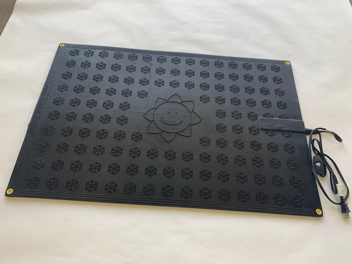 HOTFlake™ Indoor Heated Mat - 36" x 24"